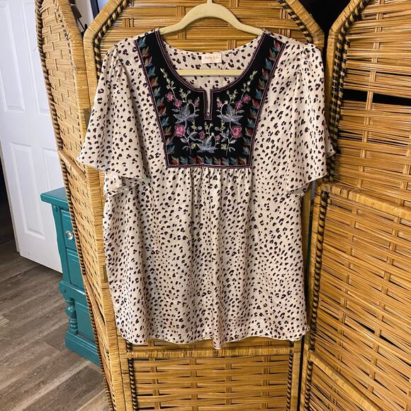 Hailey & Co 2XL Boho Embroider Animal Print Flutter Sleeve Tunic Top Made in USA - Picture 1 of 7